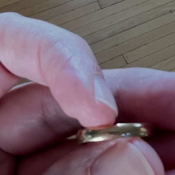 10K Yellow Gold Band, Size 6.5, Mappins - Picture 2 of 4